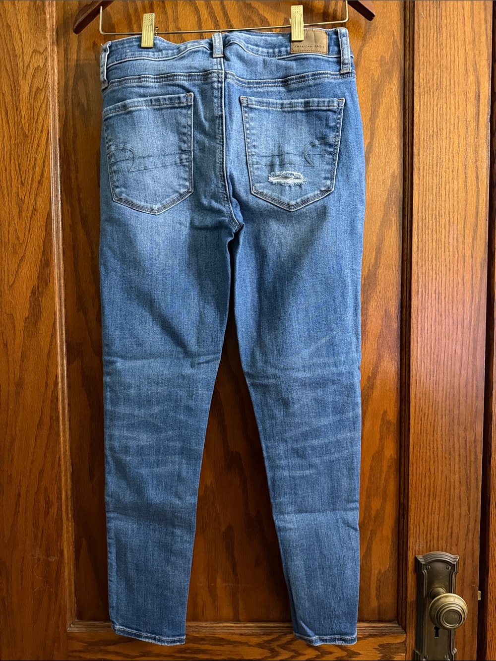 American Eagle Outfitters Distressed Medium Blue Skinny Jeans - Picture 3 of 3